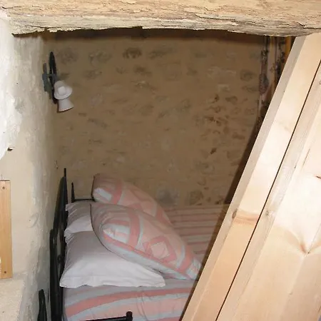 Les Secrets De Tifayne Nocleg ze śniadaniem Puisseguin