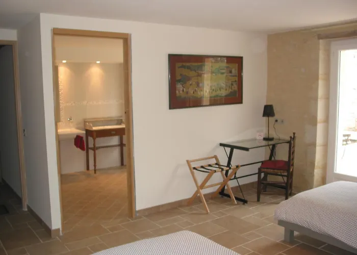 Les Secrets De Tifayne Panzió Puisseguin