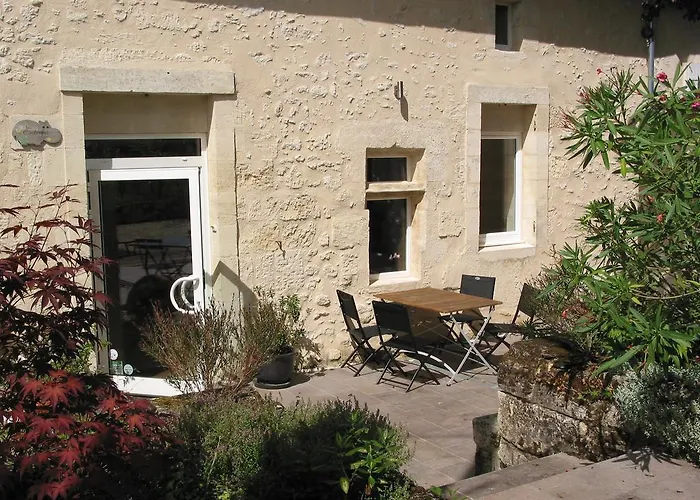 Les Secrets De Tifayne 3* Puisseguin