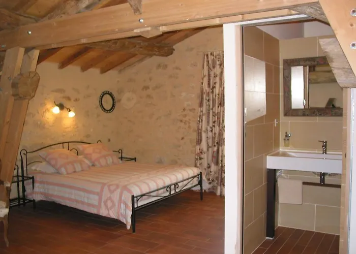 Les Secrets De Tifayne Panzió Puisseguin