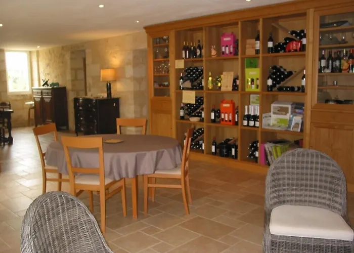 Les Secrets De Tifayne Oda ve Kahvaltı 3*