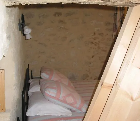 Les Secrets De Tifayne Panzió Puisseguin